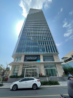 toa nha van phong dau tien tai da nang dau tu bai do xe thong minh